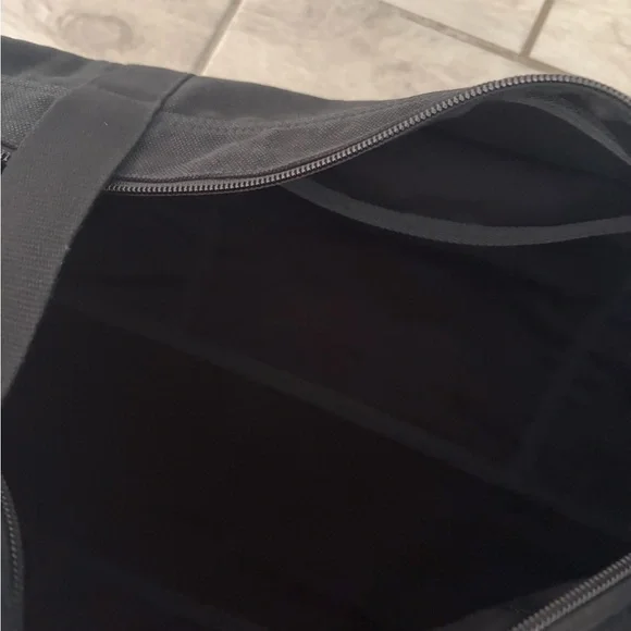 Gymshark Black Men's Duffel Bag Black Wash Power Holdall Gym Bag NEW